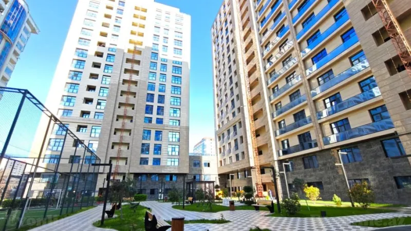 Satılır 3 otaqlı Mənzil Yeni tikili 130 m² Nəsimi r. - şəkil 25