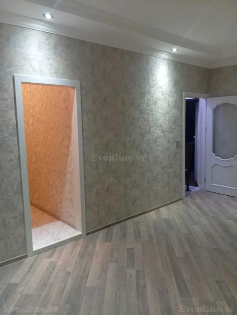 Satılır 2 otaqlı Mənzil Köhnə tikili 51 m² 4-cü mikrorayon - şəkil 4