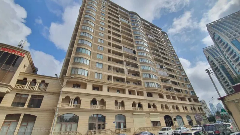 Bakı, Yasamal r., Elmlər Akademiyası m.da 2 otaqlı mənzil kirayə verilir