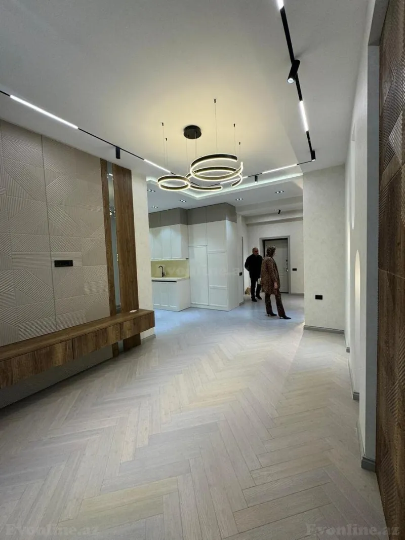 Satılır 2 otaqlı Mənzil Yeni tikili 70 m² Elmlər Akademiyası m. - şəkil 2