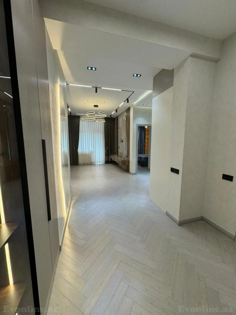 Satılır 2 otaqlı Mənzil Yeni tikili 70 m² Elmlər Akademiyası m. - şəkil 9