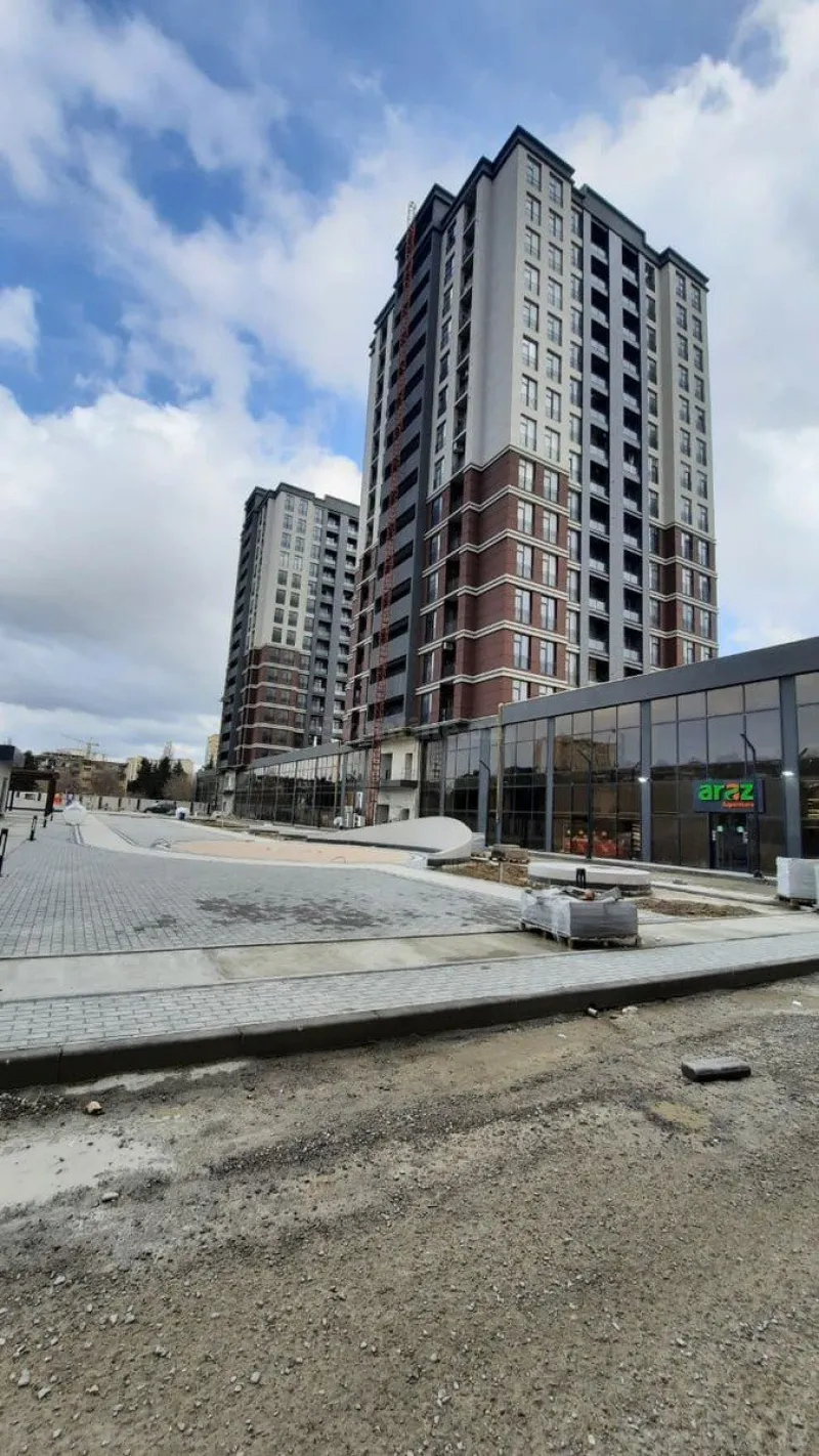 Satılır 2 otaqlı Mənzil Yeni tikili 71.4 m² 8-ci mikrorayon - şəkil 2
