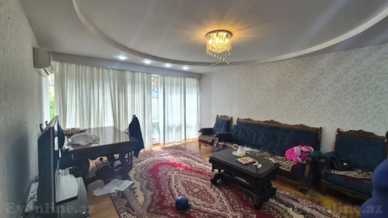 Satılır 4 otaqlı Mənzil Köhnə tikili 120 m² Yasamal r. - şəkil 4