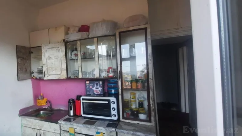 Satılır 2 otaqlı Mənzil Köhnə tikili 55 m² Sabunçu r. - şəkil 5