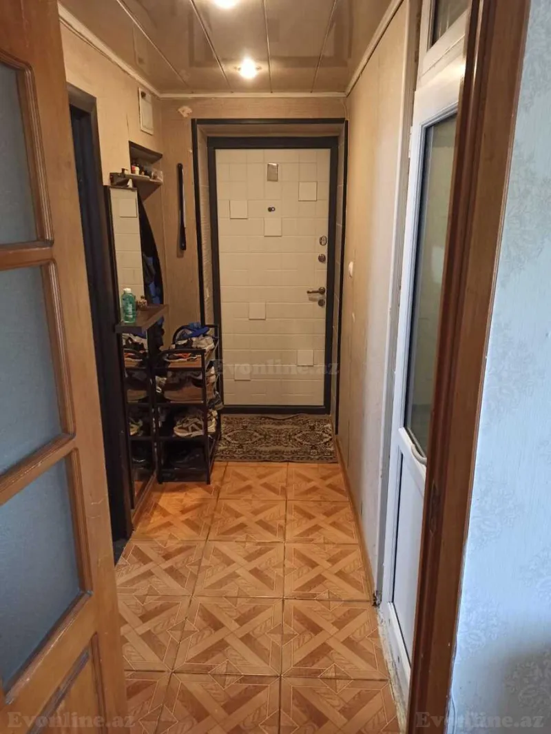 Satılır 3 otaqlı Mənzil Köhnə tikili 63 m² Elmlər Akademiyası m. - şəkil 4