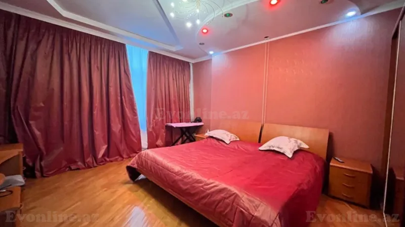 Satılır 3 otaqlı Mənzil Yeni tikili 200 m² İnşaatçılar m. - şəkil 2