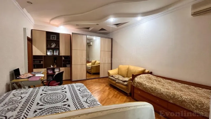 Satılır 3 otaqlı Mənzil Yeni tikili 200 m² İnşaatçılar m. - şəkil 12