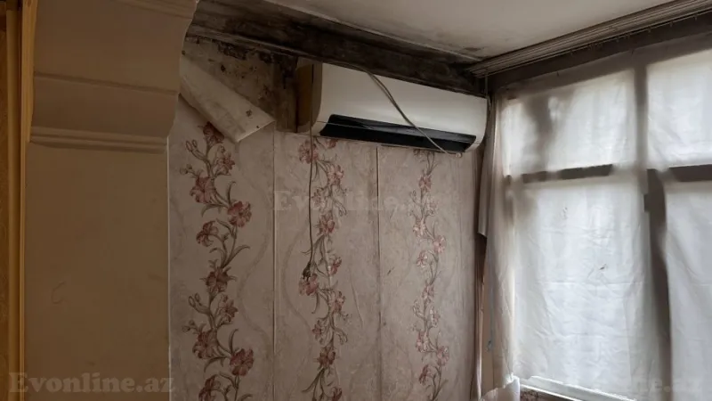 Satılır 1 otaqlı Mənzil Köhnə tikili 33 m² Xalqlar Dostluğu m. - şəkil 3