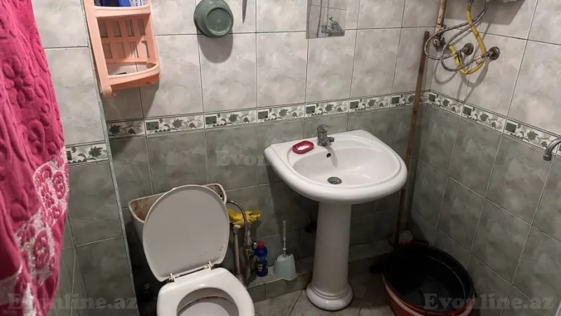 Satılır 1 otaqlı Mənzil Köhnə tikili 33 m² Xalqlar Dostluğu m. - şəkil 6