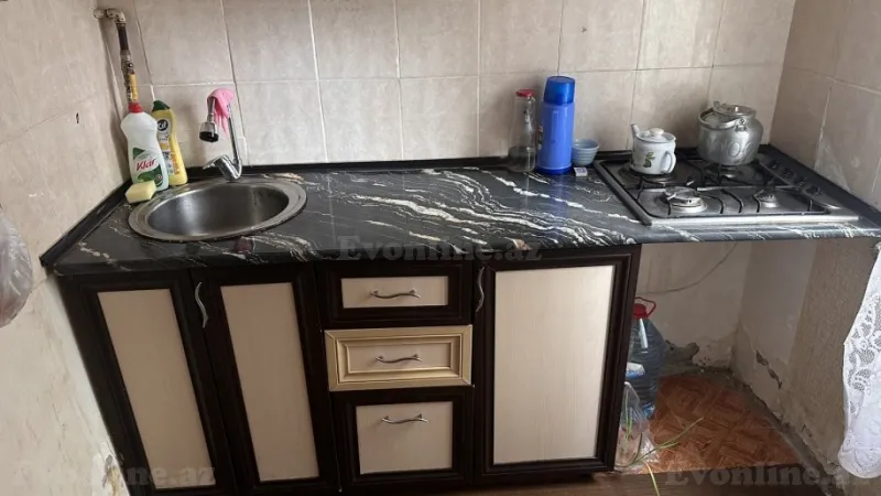 Satılır 1 otaqlı Mənzil Köhnə tikili 33 m² Xalqlar Dostluğu m. - şəkil 8