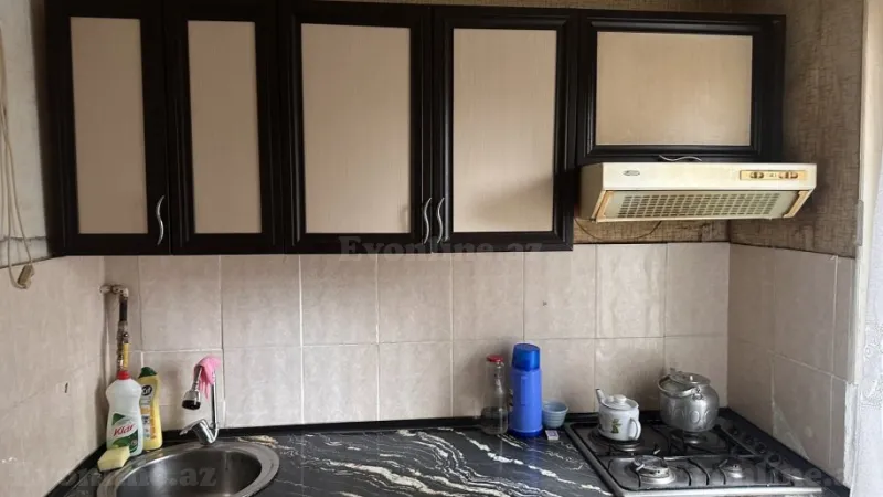 Satılır 1 otaqlı Mənzil Köhnə tikili 33 m² Xalqlar Dostluğu m. - şəkil 9