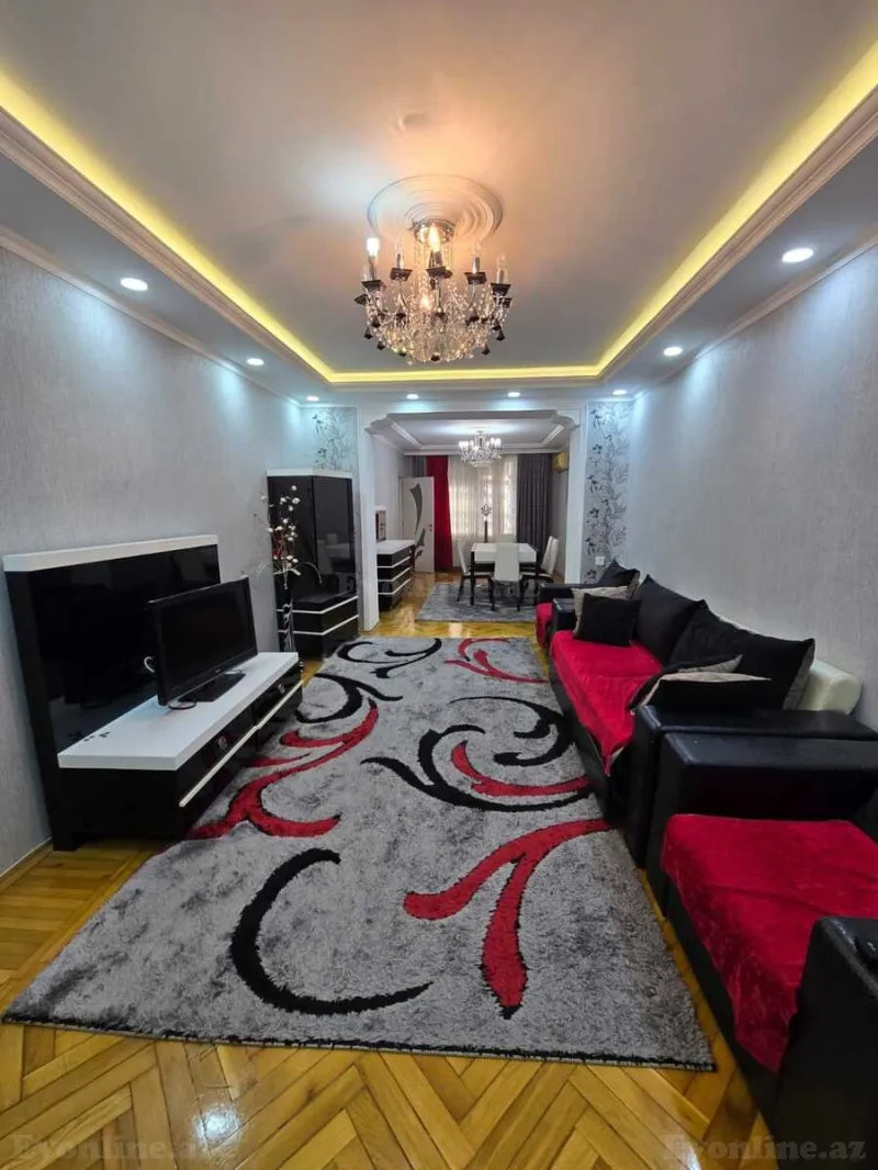 Satılır 3 otaqlı Mənzil Köhnə tikili 105 m² İçərişəhər m. - şəkil 2