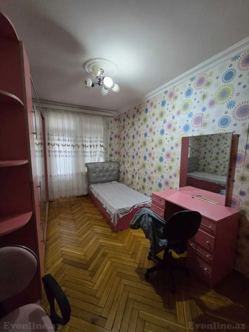 Satılır 3 otaqlı Mənzil Köhnə tikili 105 m² İçərişəhər m. - şəkil 6