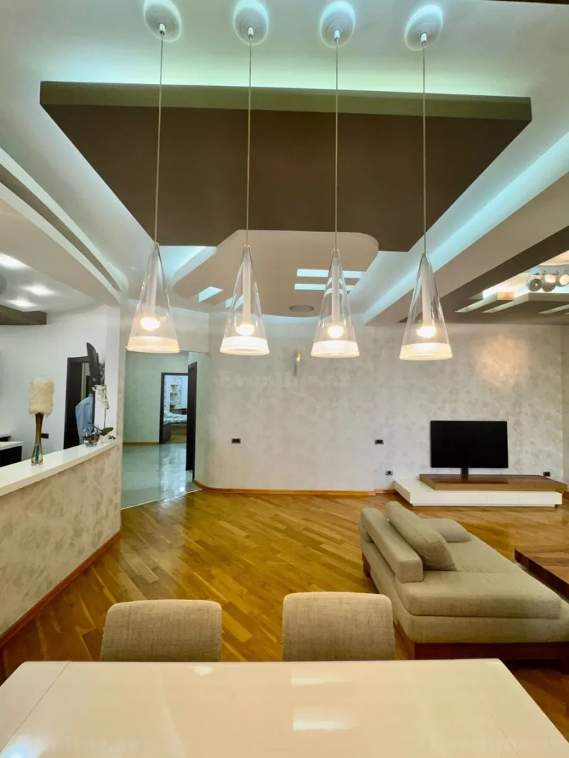 Satılır 3 otaqlı Mənzil Yeni tikili 125 m² Yasamal - şəkil 9