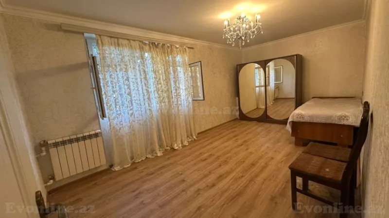 Satılır 4 otaqlı Mənzil Köhnə tikili 90 m² Neftçilər m. - şəkil 5