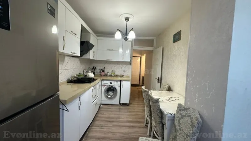 Satılır 4 otaqlı Mənzil Köhnə tikili 90 m² Neftçilər m. - şəkil 10