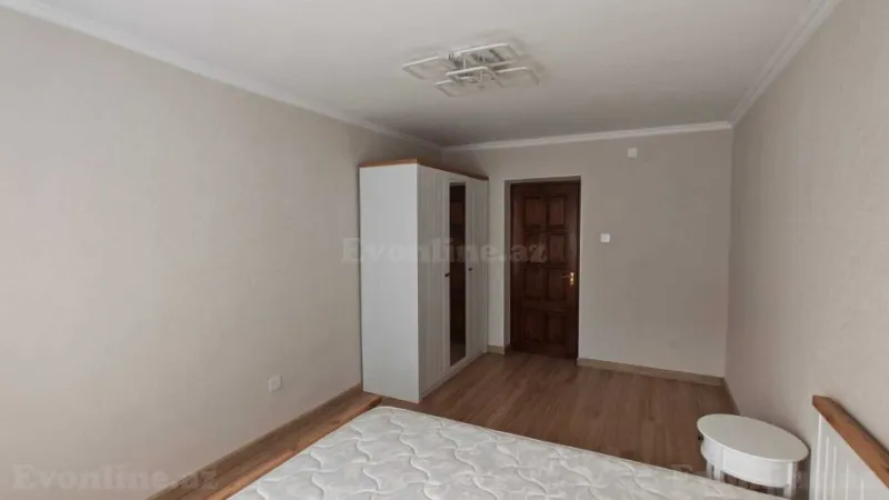Kirayə verilir 3 otaqlı Mənzil Köhnə tikili 80 m² İçərişəhər m. - şəkil 4