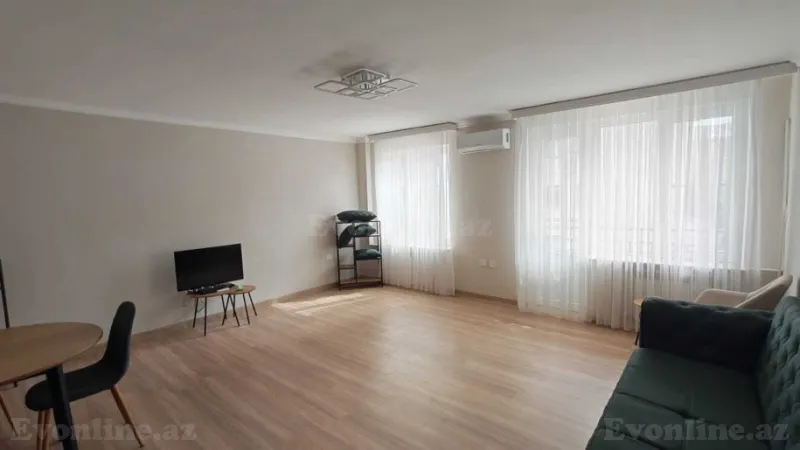 Kirayə verilir 3 otaqlı Mənzil Köhnə tikili 80 m² İçərişəhər m. - şəkil 9