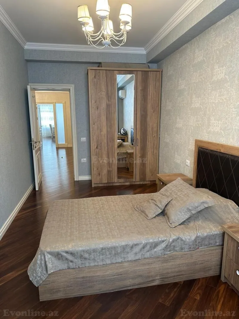 Satılır 4 otaqlı Mənzil Yeni tikili 175 m² Xırdalan - şəkil 13