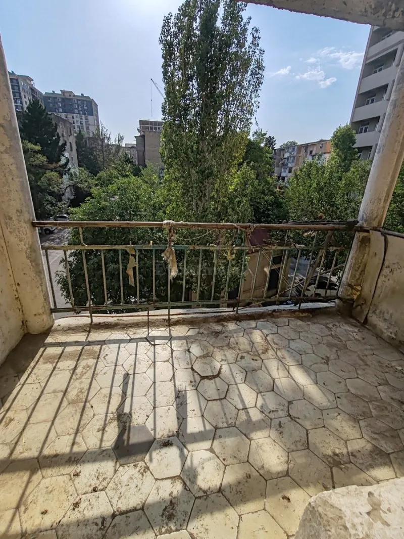 Satılır 3 otaqlı Mənzil Köhnə tikili 85 m² Yasamal - şəkil 5