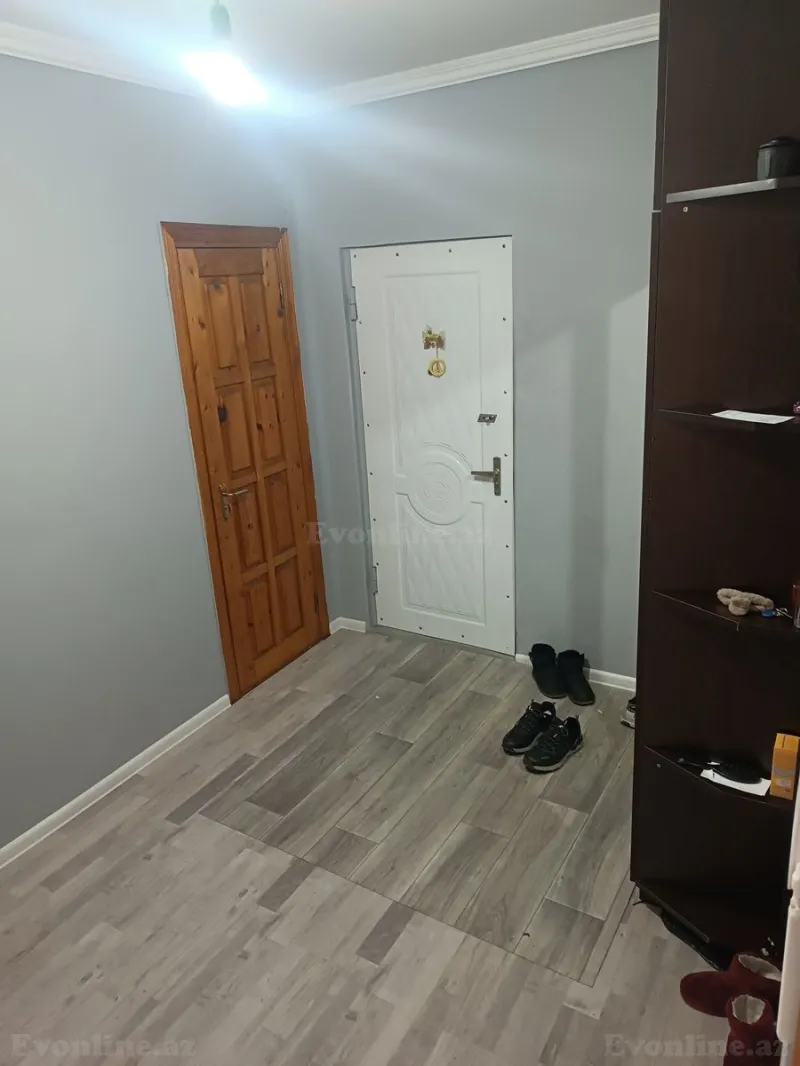 Satılır 3 otaqlı Mənzil Köhnə tikili 125 m² Xətai m.