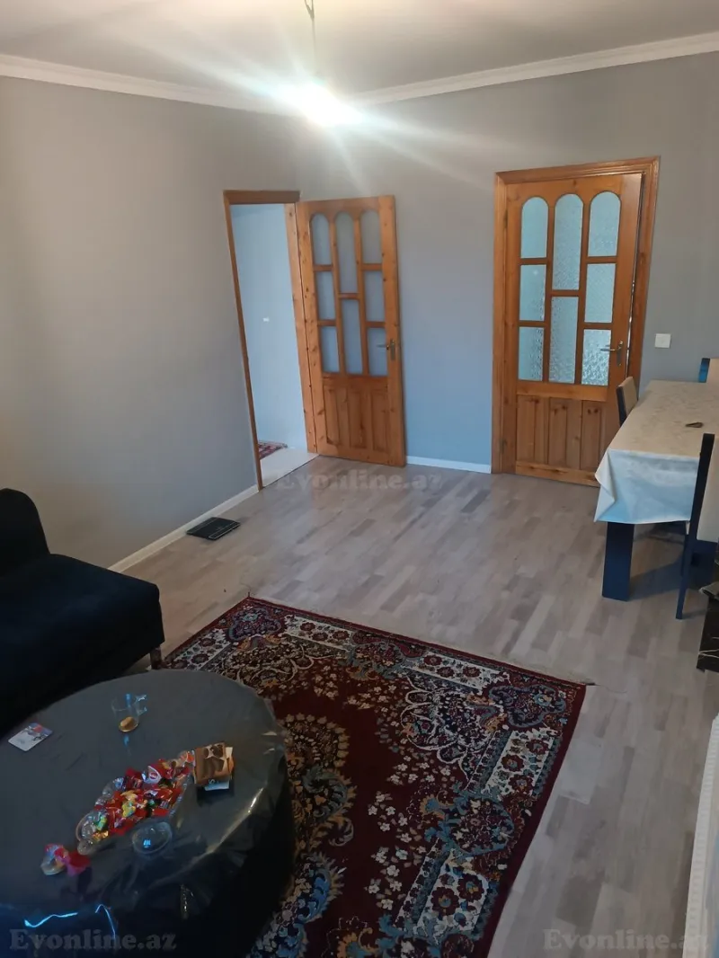 Satılır 3 otaqlı Mənzil Köhnə tikili 125 m² Xətai m. - şəkil 5