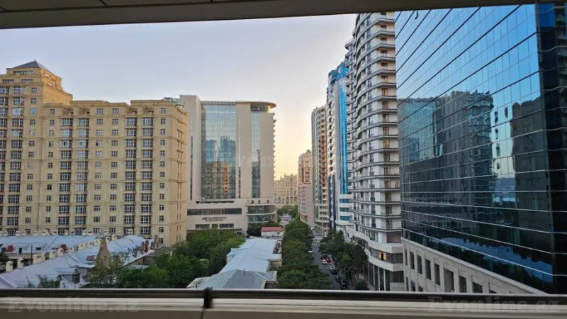 Satılır 3 otaqlı Mənzil Yeni tikili 113 m² Nəsimi r. - şəkil 12