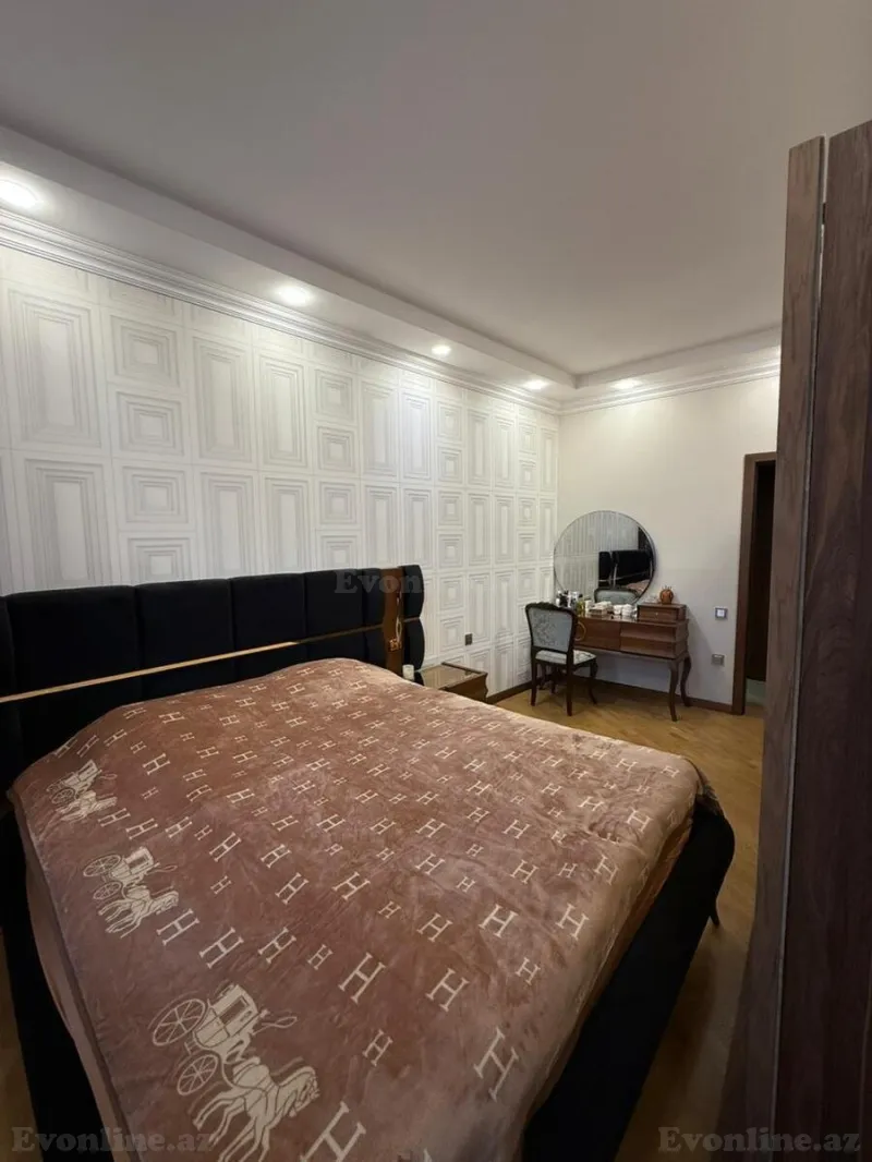 Satılır 3 otaqlı Mənzil Yeni tikili 101 m² Nizami m. - şəkil 9