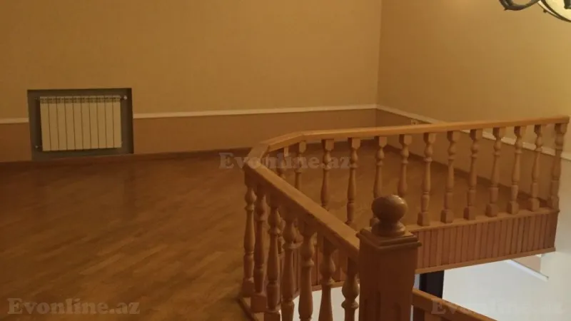 6 otaqlı Ofis 320 m² Xətai m. Kirayə verilir