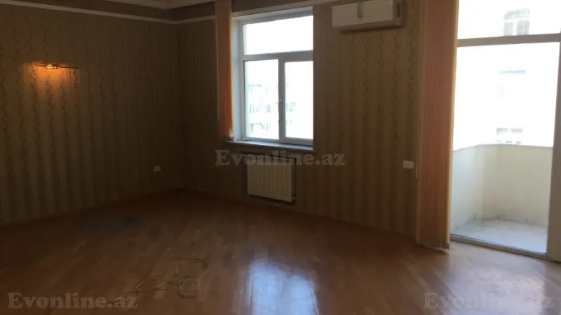 Kirayə verilir Ofis 320 m² Xətai m. - şəkil 13