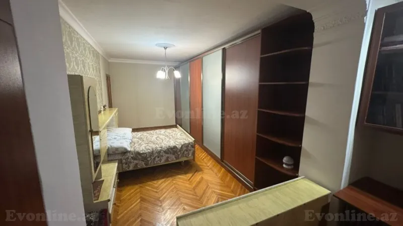 Satılır 4 otaqlı Mənzil Köhnə tikili 110 m² Memar Əcəmi m. - şəkil 6