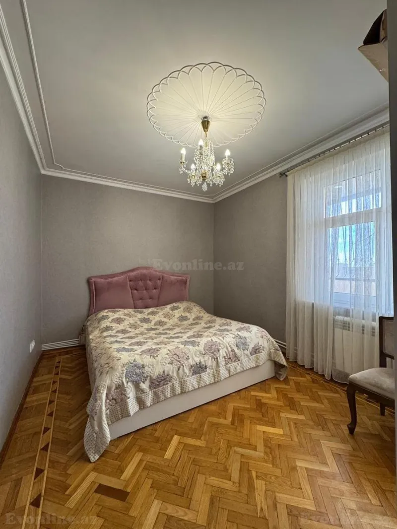 Satılır 2 otaqlı Mənzil Köhnə tikili 65 m² Əhmədli m. - şəkil 3