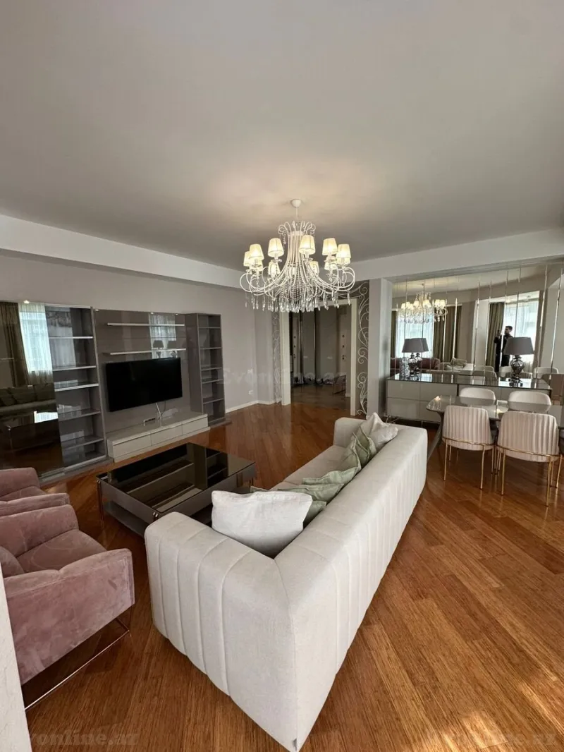 Bakı, Yasamal r., Elmlər Akademiyası m.da 3 otaqlı mənzil kirayə verilir