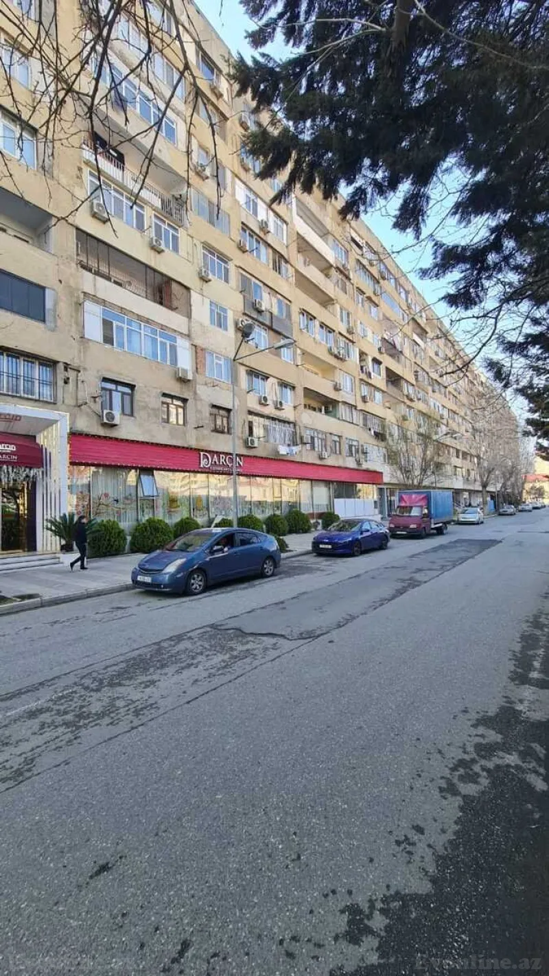 Satılır 3 otaqlı Mənzil Köhnə tikili 90 m² Yasamal