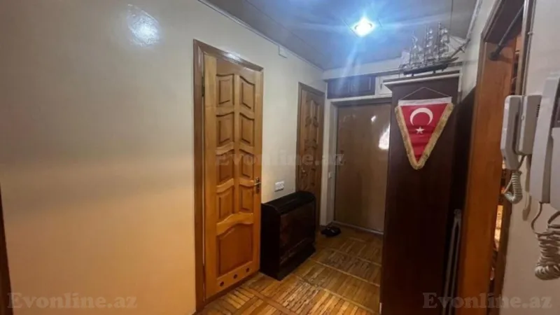 Satılır 3 otaqlı Mənzil Köhnə tikili 90 m² Yasamal - şəkil 12