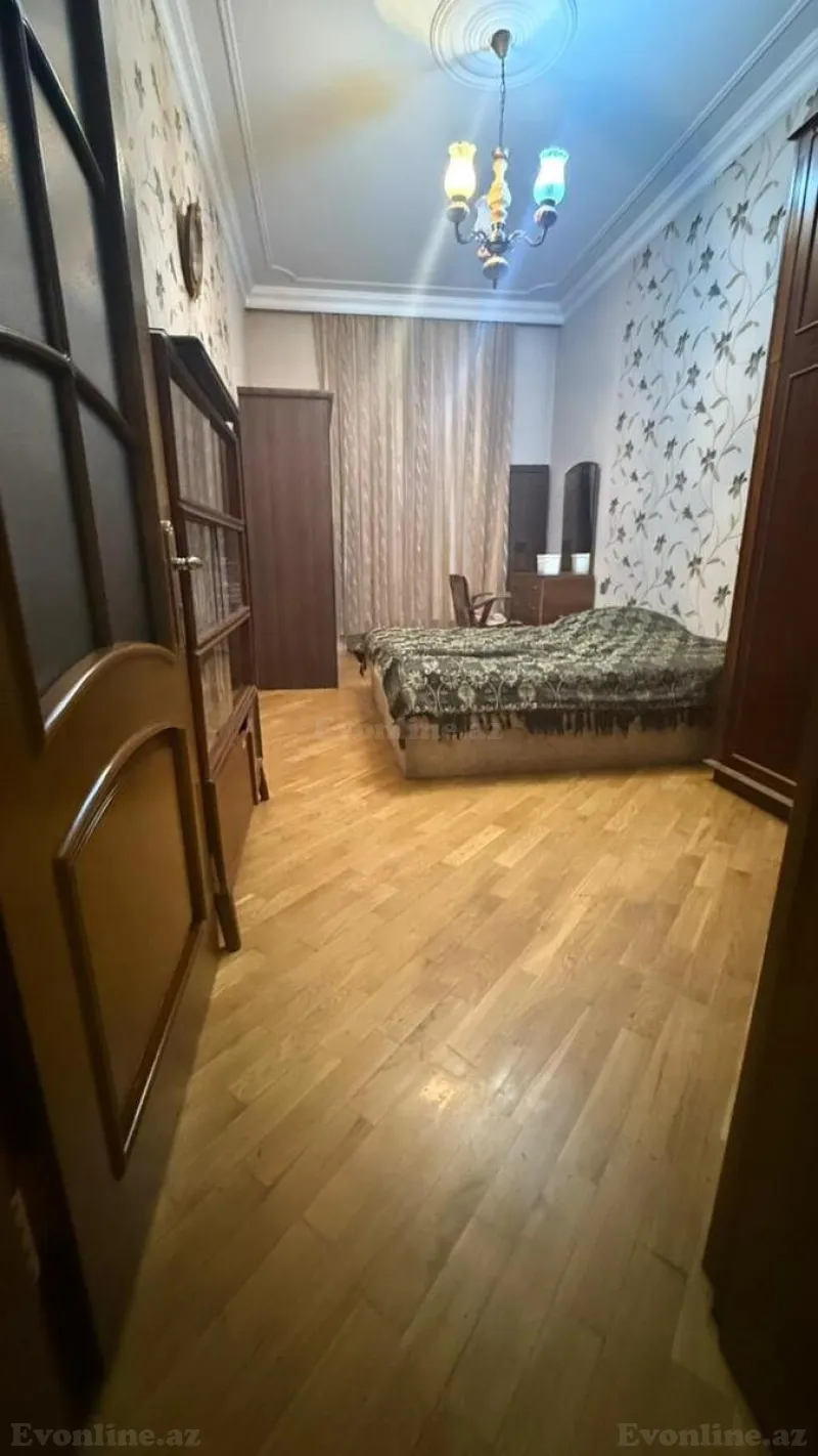 Kirayə verilir 2 otaqlı Mənzil Köhnə tikili 60 m² Nəriman Nərimanov m. - şəkil 10