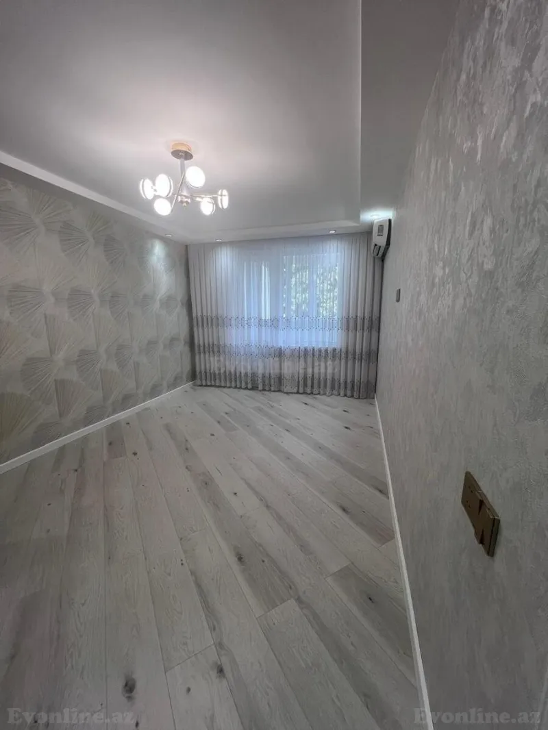 Satılır 2 otaqlı Mənzil Köhnə tikili 50 m² Gənclik m. - şəkil 3