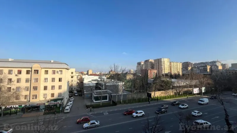 Satılır 2 otaqlı Mənzil Köhnə tikili 50 m² Gənclik m. - şəkil 8