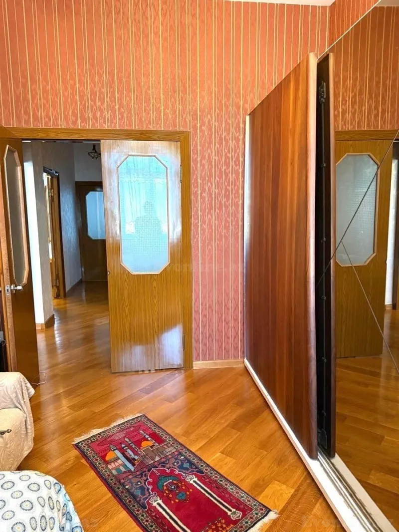 Satılır 3 otaqlı Mənzil Köhnə tikili 90 m² Nəriman Nərimanov m. - şəkil 5