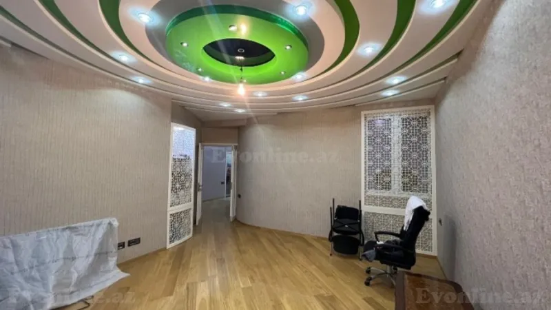 Satılır 4 otaqlı Mənzil Yeni tikili 181 m² Nəsimi r. - şəkil 7