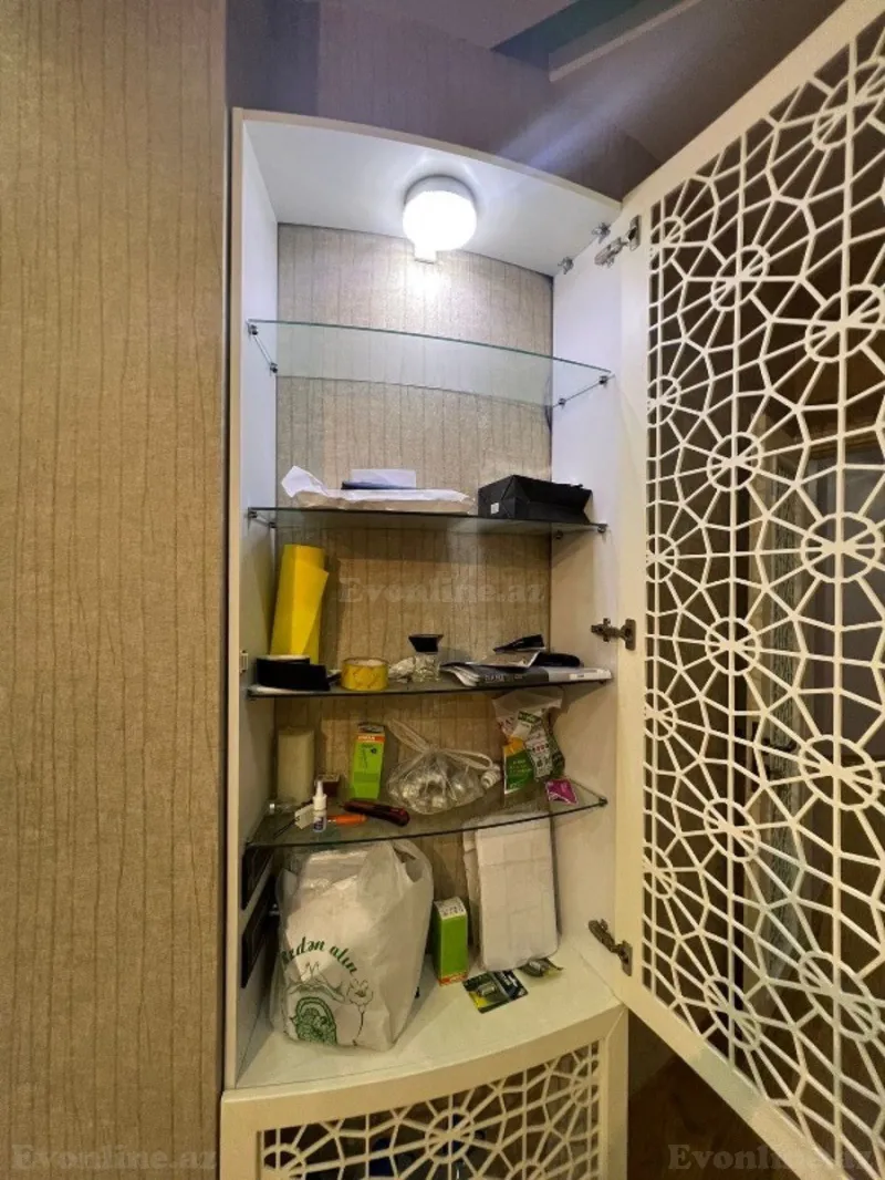 Satılır 4 otaqlı Mənzil Yeni tikili 181 m² Nəsimi r. - şəkil 23