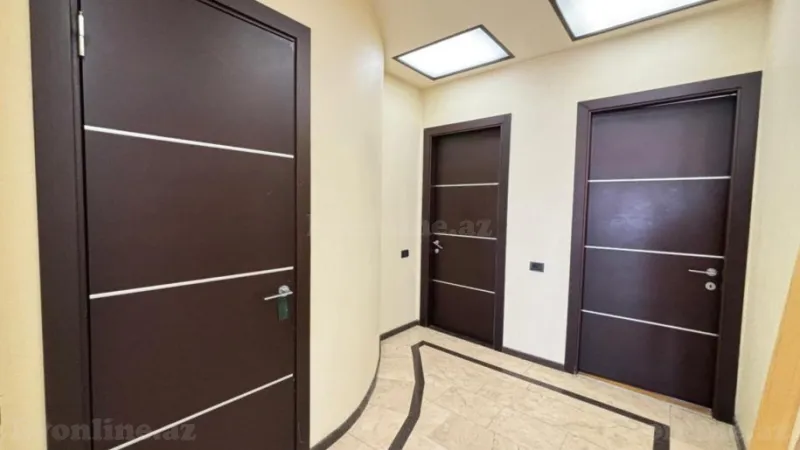 Kirayə verilir 3 otaqlı Mənzil Yeni tikili 166 m² Nizami m. - şəkil 14