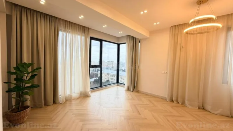 Bakı, Yasamal r., 20 Yanvar m.da 2 otaqlı mənzil satılır