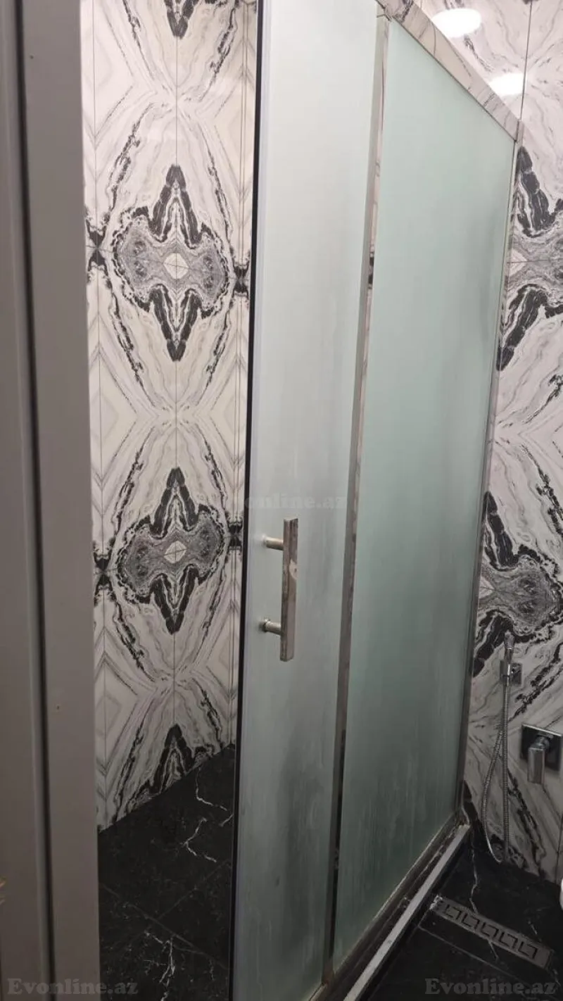 Kirayə verilir 3 otaqlı Mənzil Yeni tikili 102 m² Xətai r. - şəkil 13