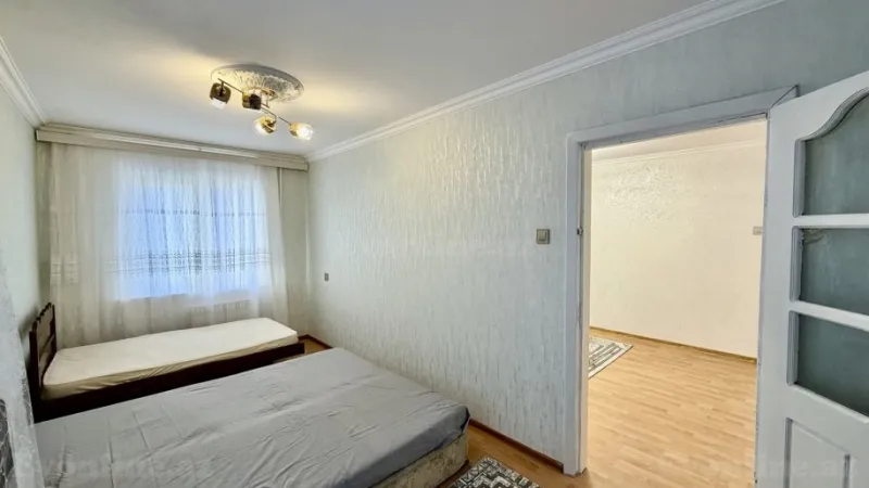 Satılır 2 otaqlı Mənzil Köhnə tikili 55 m² 8-ci kilometr - şəkil 5