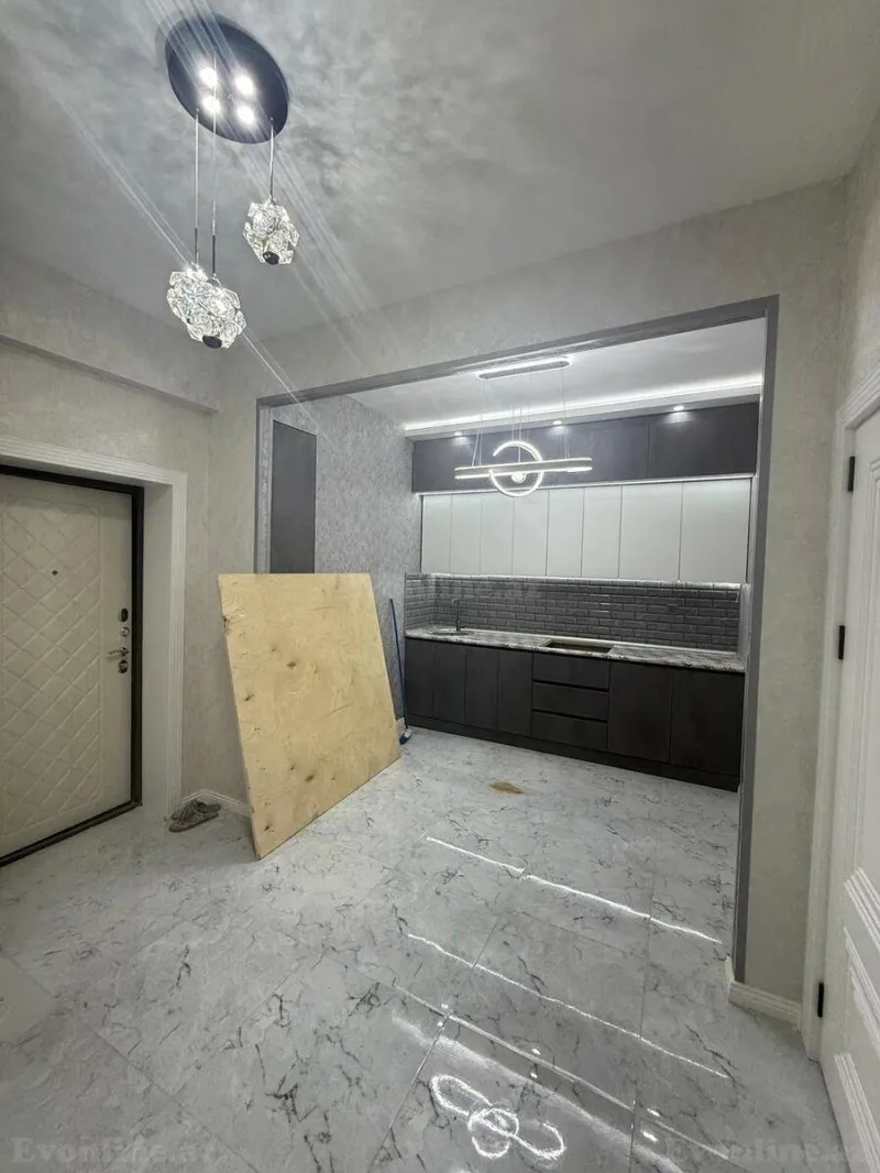 Kirayə verilir 3 otaqlı Mənzil Yeni tikili 85 m² Xətai m.