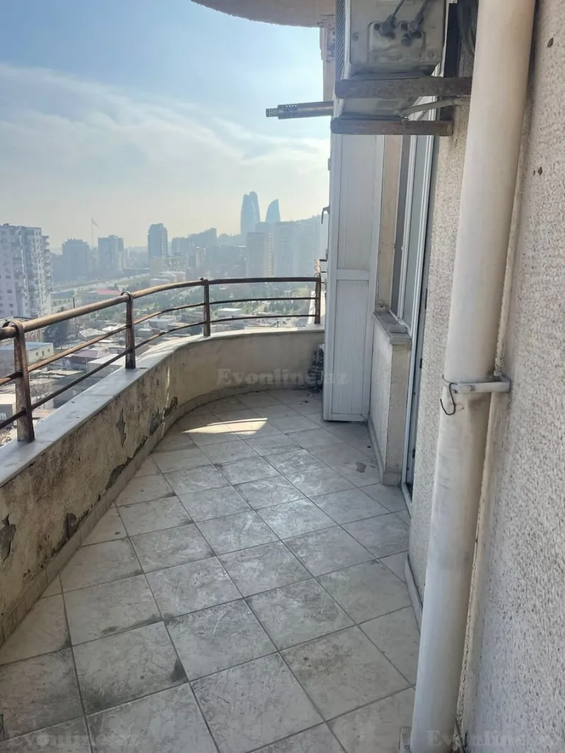 Satılır 4 otaqlı Mənzil Yeni tikili 190 m² Elmlər Akademiyası m. - şəkil 6