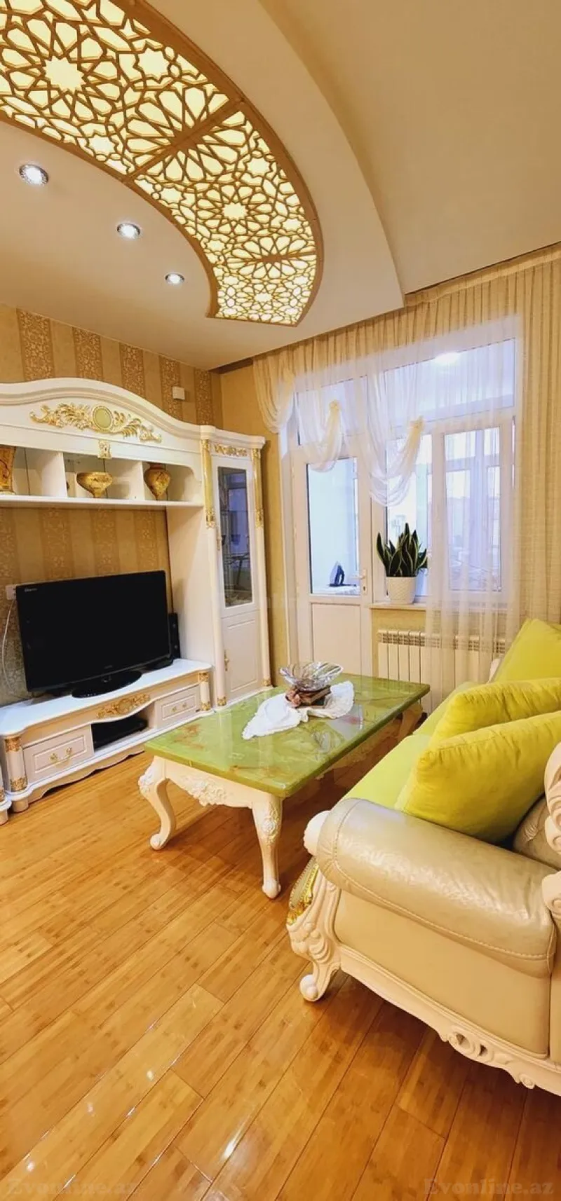 Satılır 3 otaqlı Mənzil Yeni tikili 140 m² 8 Noyabr m. - şəkil 2