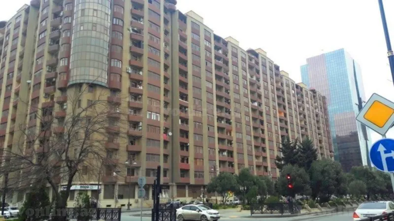 Satılır 3 otaqlı Mənzil Yeni tikili 105 m² Xətai m.