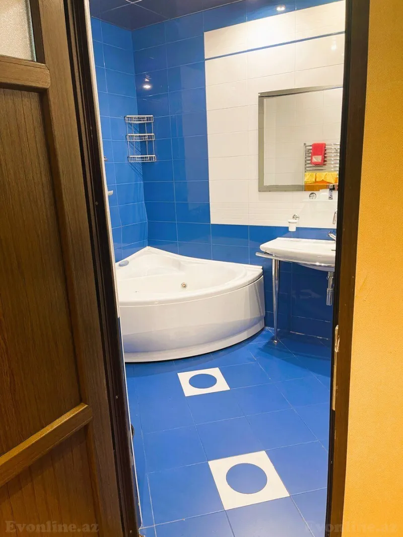 Satılır 3 otaqlı Mənzil Yeni tikili 170 m² 28 May m. - şəkil 7